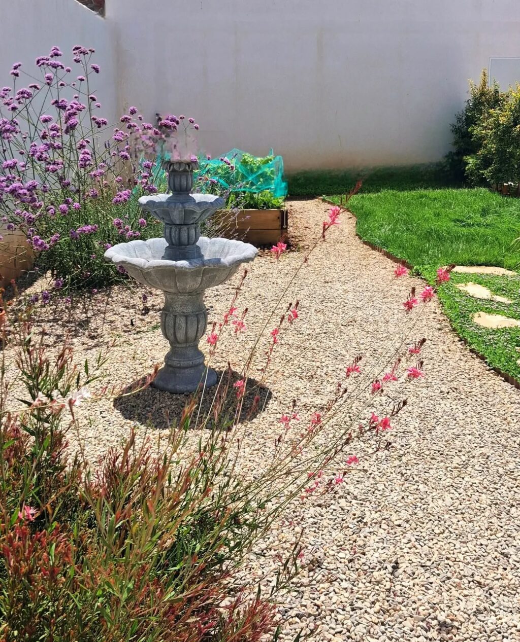 Instagram post from florisimo.jardines. This post is in position 4.