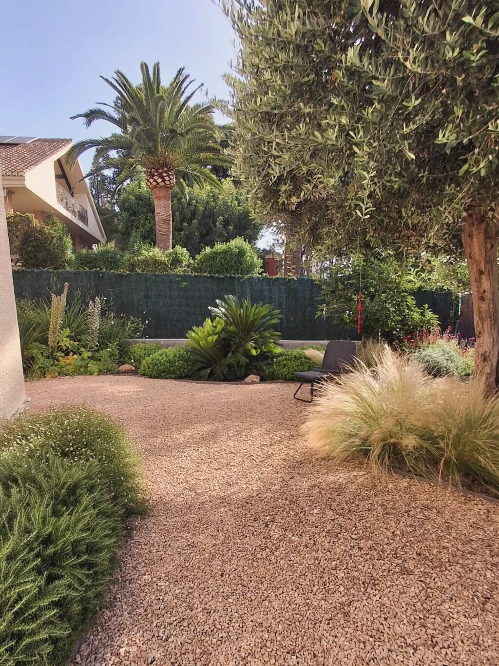 Instagram post from florisimo.jardines. This post is in position 5.