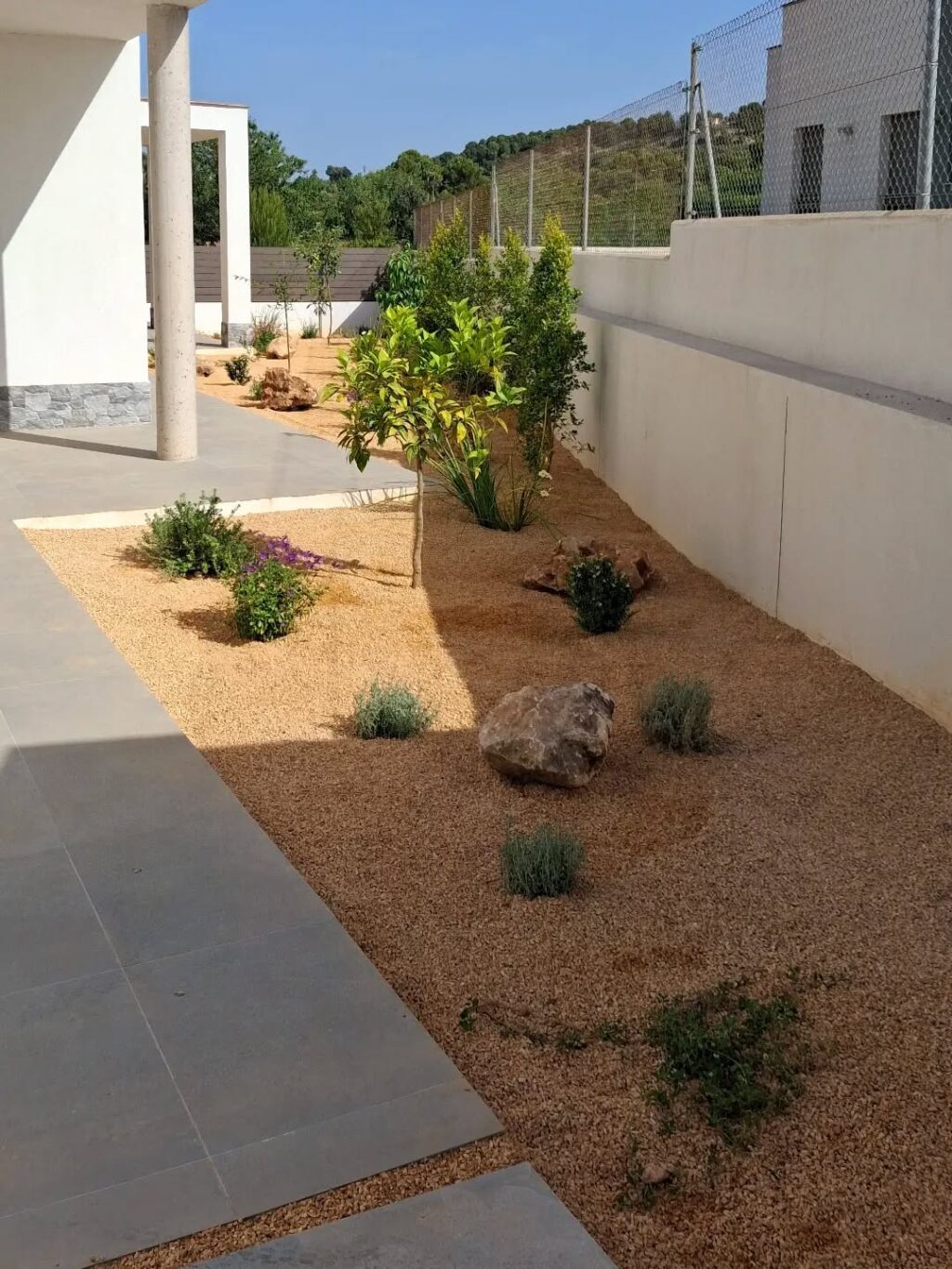 Instagram post from florisimo.jardines. This post is in position 2.